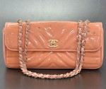 Chanel  Pink V-quilted patent leather shoulder chain Bag CC S894