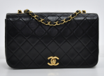 B-1 Chanel Classic Black Quilted Leather Shoulder Flap Bag Ex