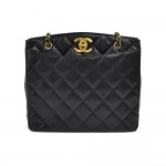 Vintage Chanel CC Logo Turnlock Black Quilted Caviar Leather Chain Shoulder Bag