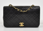 F-6 Chanel Classic Black Quilted Leather Shoulder Flap Bag Ex