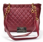 Chanel Burgundy quilted Leather Tote shoulder bag Gold Chain CC X651