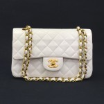 Vintage Chanel White Quilted Leather 2.55 9" Shoulder Bag