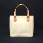 Louis Vuitton Houston White Vernis Leather Shoulder Bag