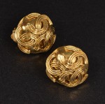 Vintage Chanel Gold Tone Round Earrings CC SS488