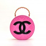 Vintage Chanel Pink Quilted Patent Leather Round Vanity Limited Edition Handbag